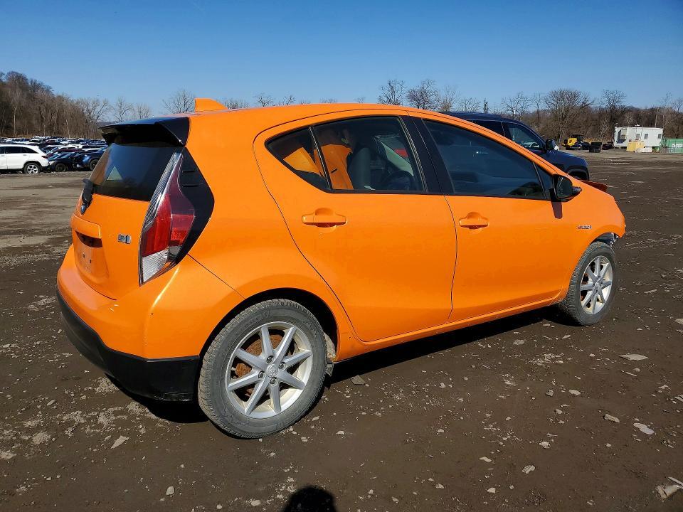 2017 Toyota Prius c one