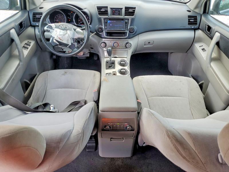 2013 Toyota Highlander Base