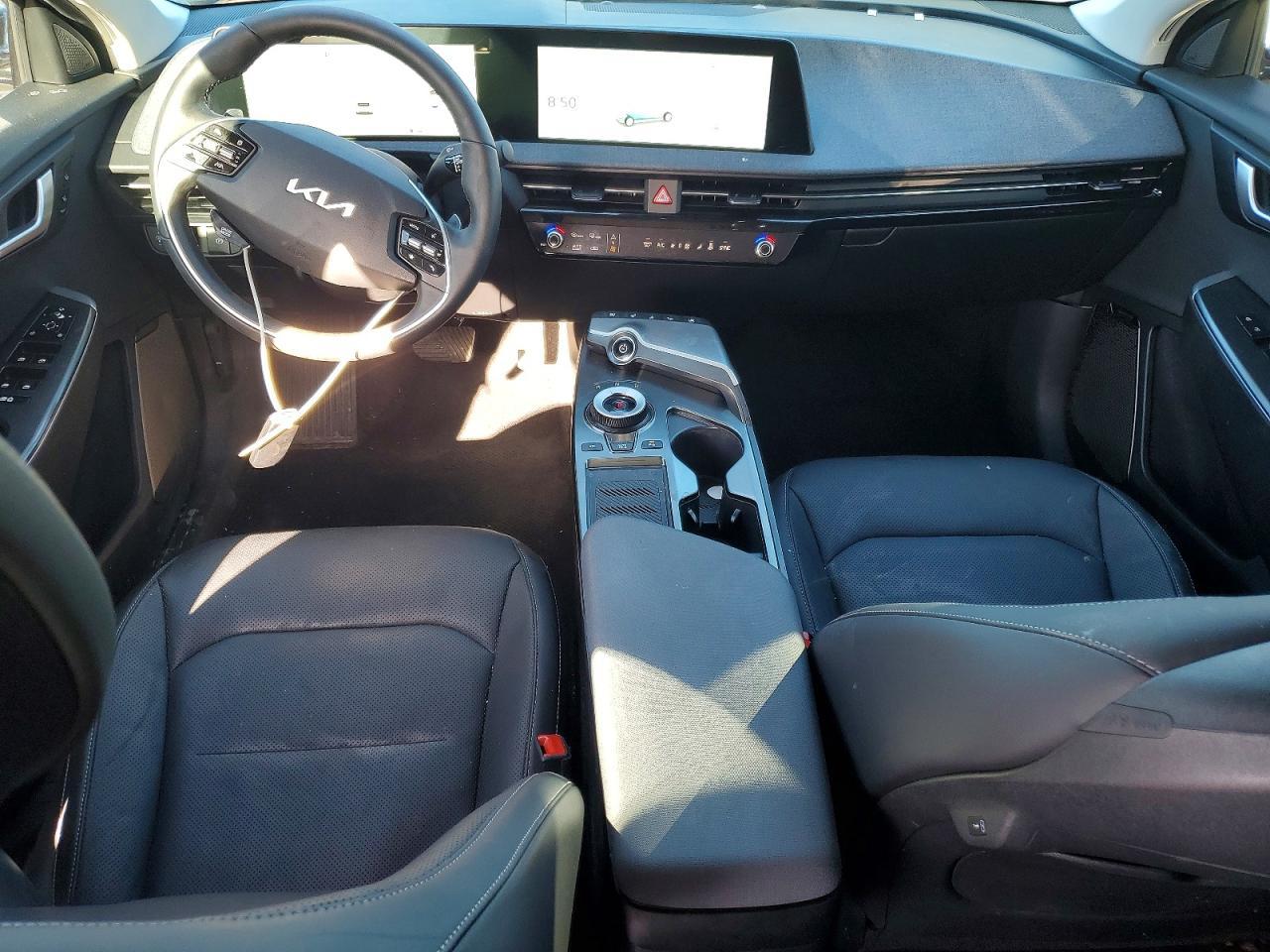 2024 KIA EV6 Wind