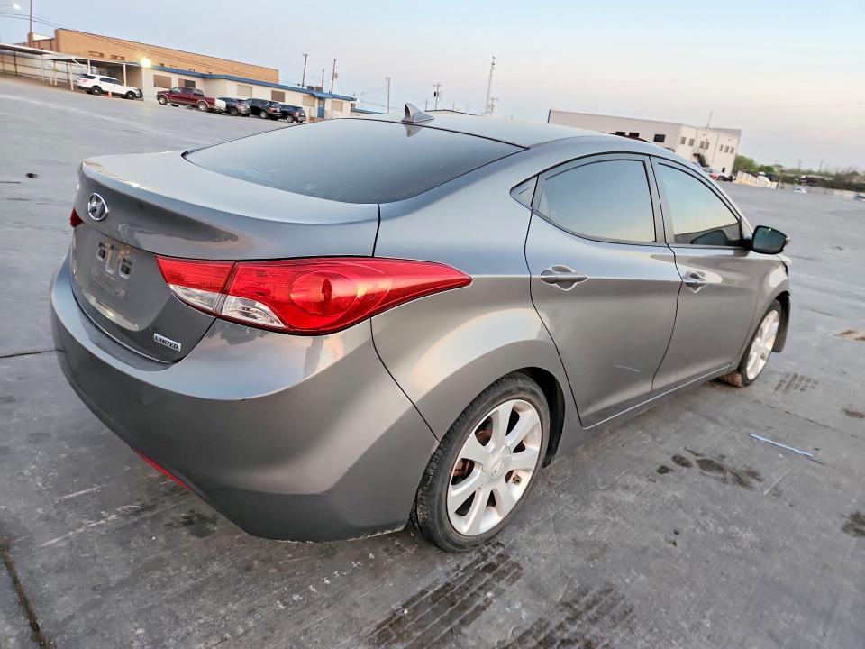 2013 Hyundai Elantra Limited