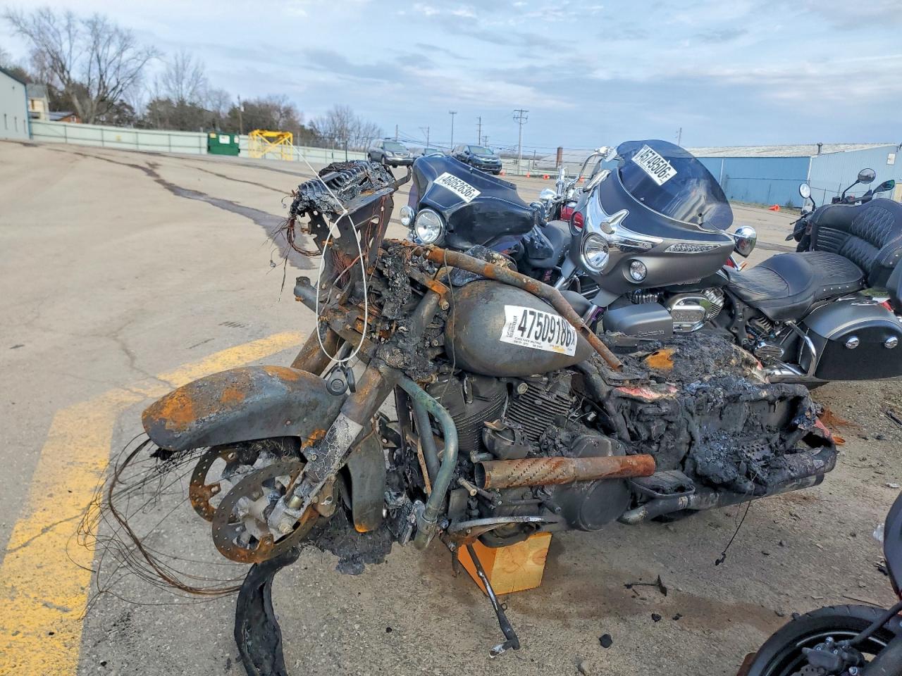 2017 Harley-Davidson Fltrxs Road Glide Special