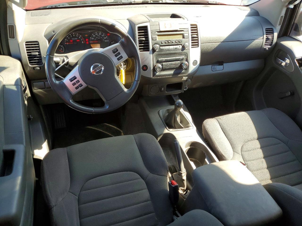 2015 Nissan Frontier S