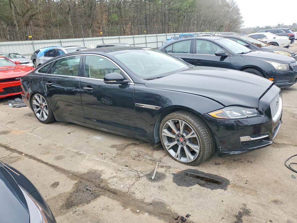 2016 Jaguar Xjl Portfolio