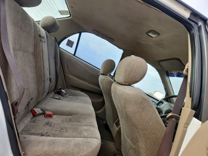 2002 Toyota Corolla le
