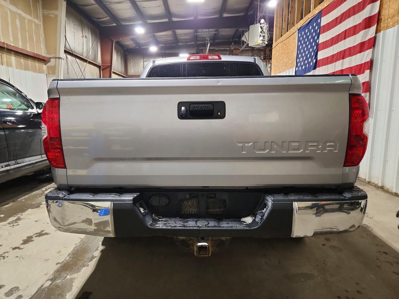 2015 Toyota Tundra SR5