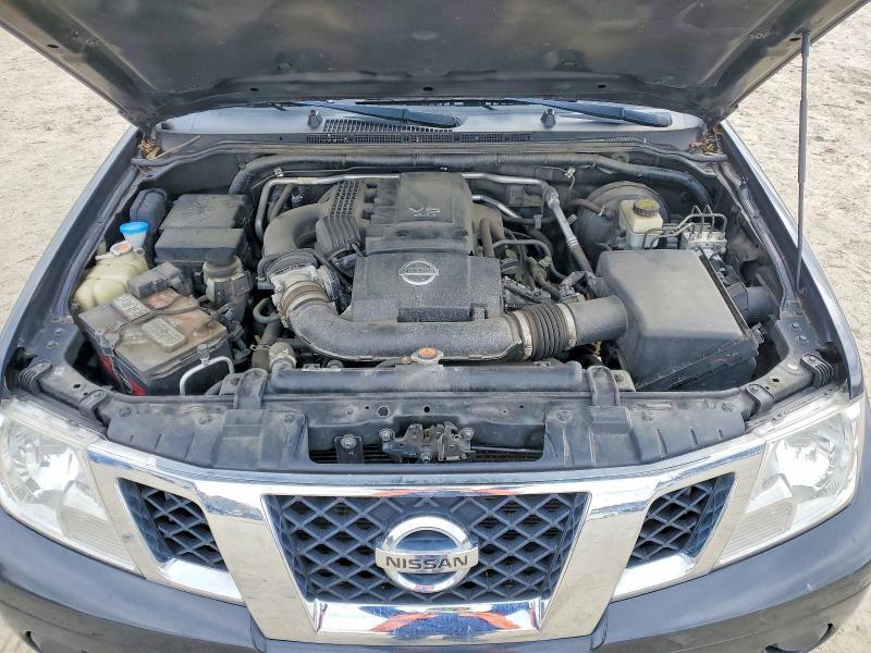 2014 Nissan Frontier sv