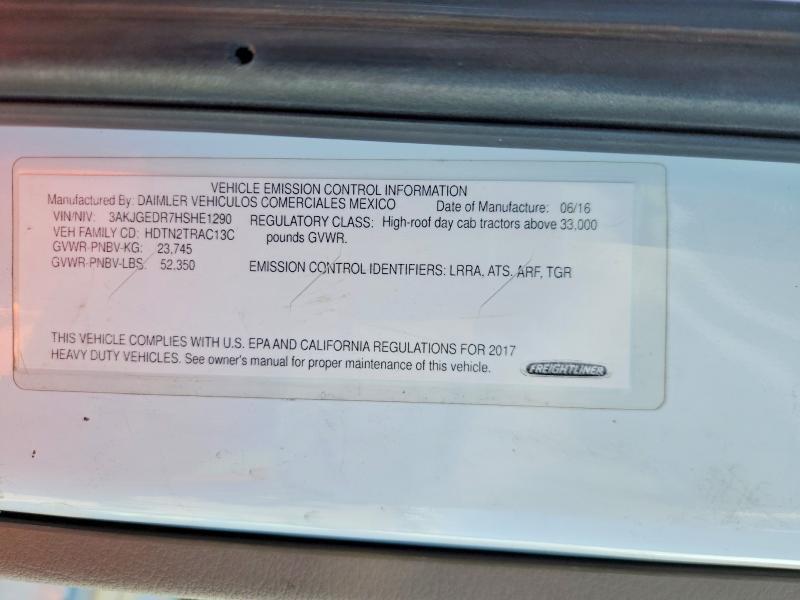 2017 Freightliner Cascadia 125 Semi Truck