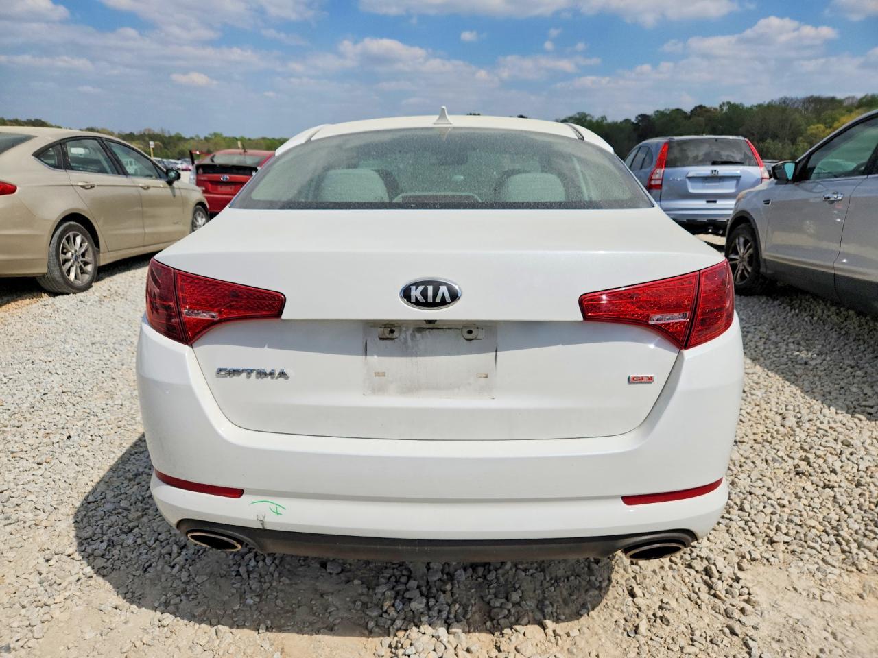 2013 KIA Optima lx