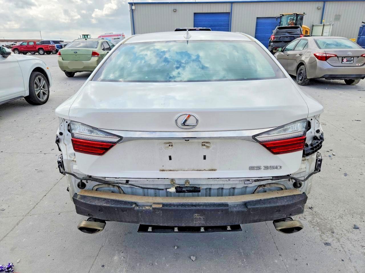 2018 Lexus Es 350 Base