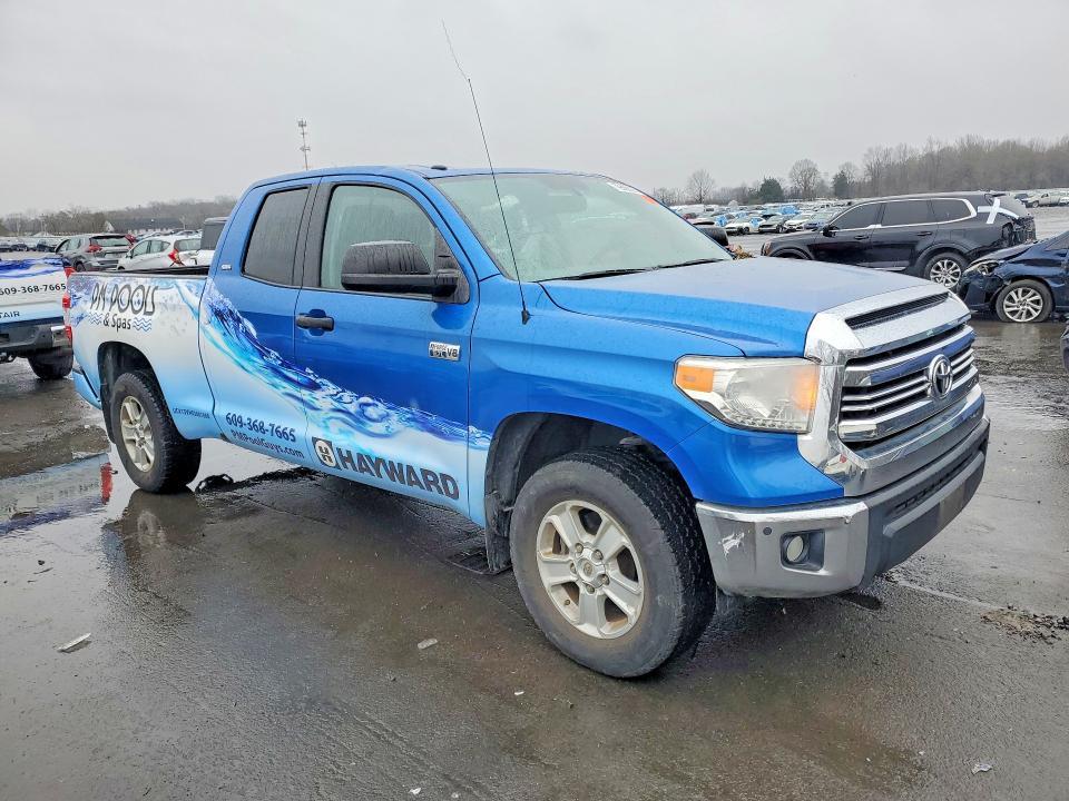2017 Toyota Tundra SR5