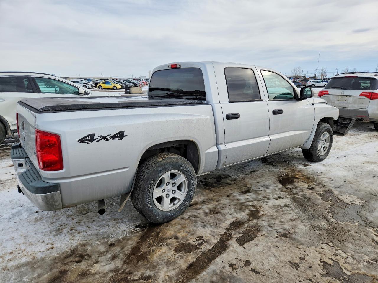 2005 Dodge Dakota Quad SLT