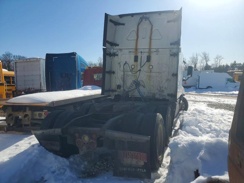 2016 Freightliner Cascadia 125 Semi Truck