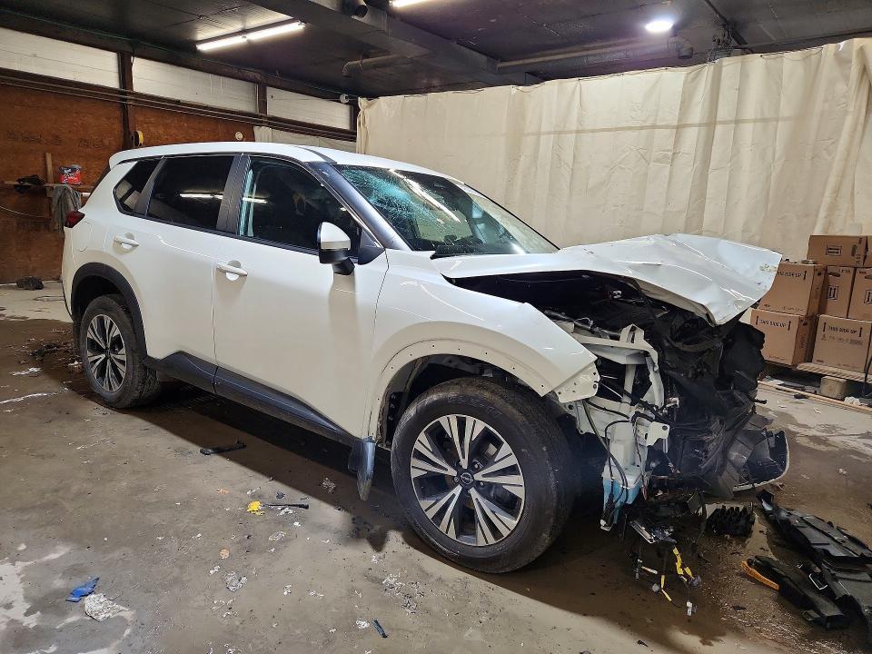 2022 Nissan Rogue sv