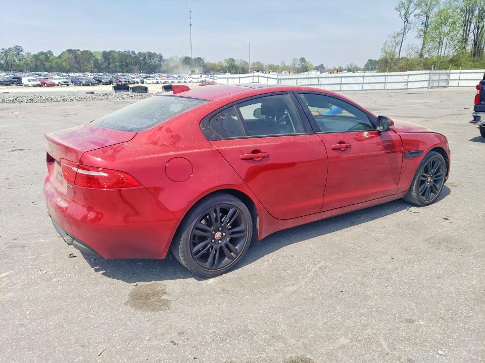 2017 Jaguar Xe Prestige