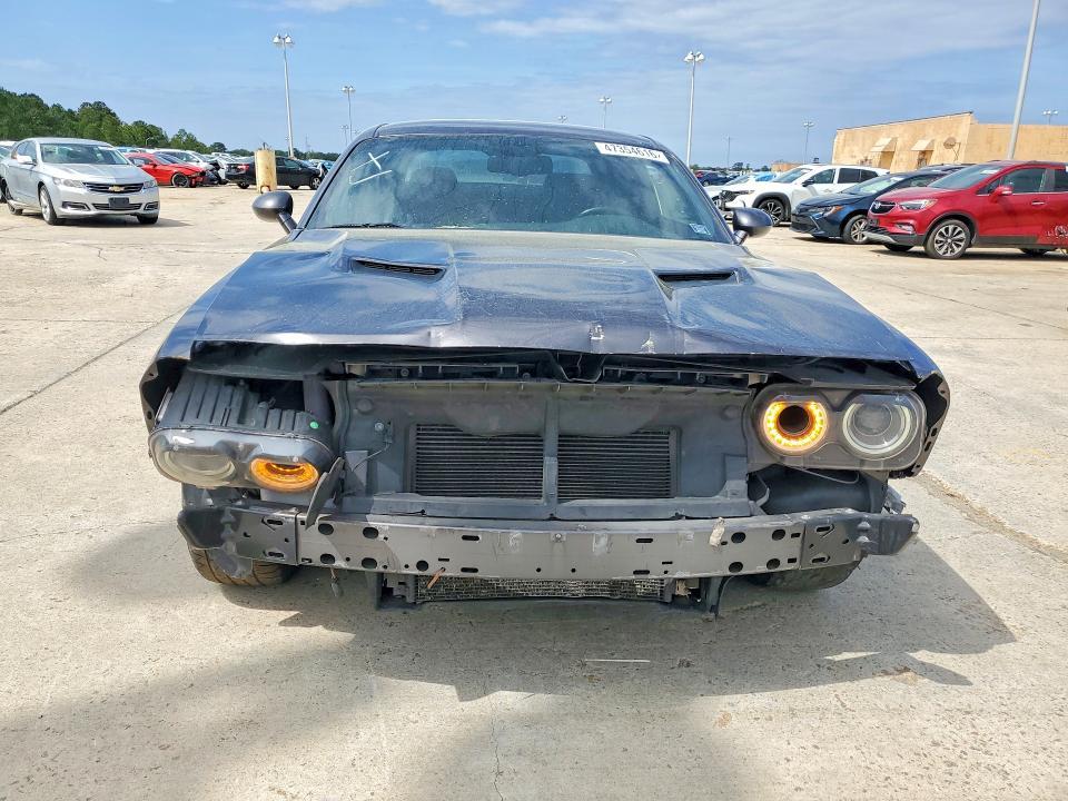 2015 Dodge Challenger sxt Plus