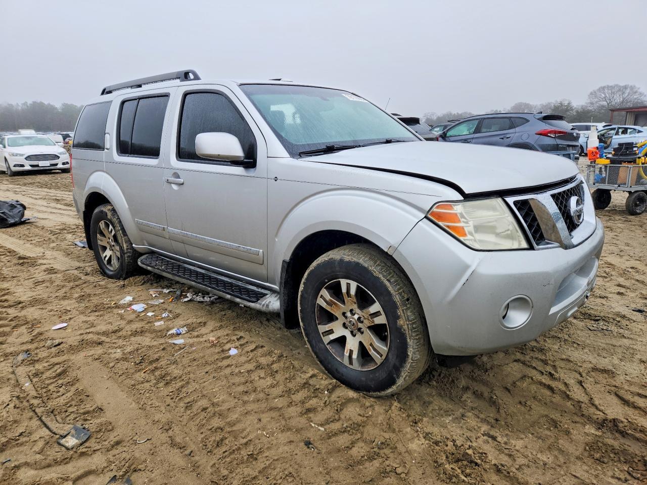 2011 Nissan Pathfinder s