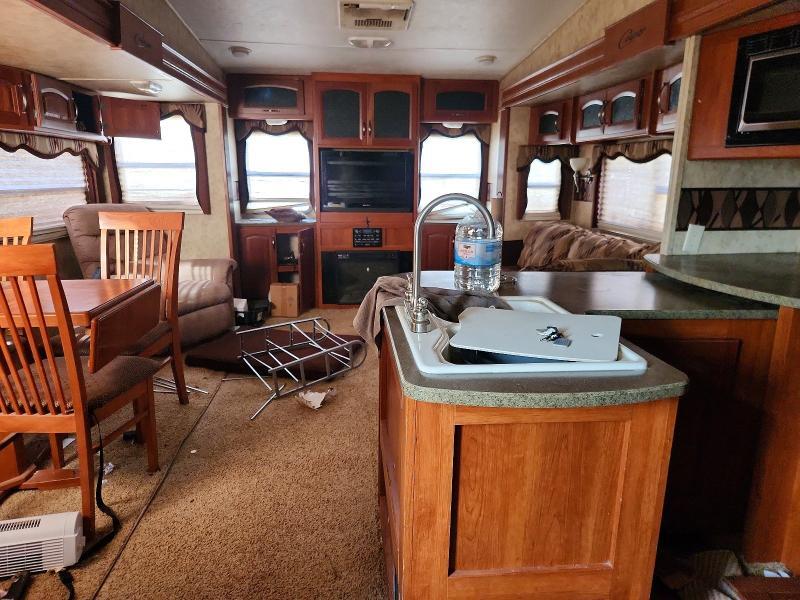2011 Keystone Camper