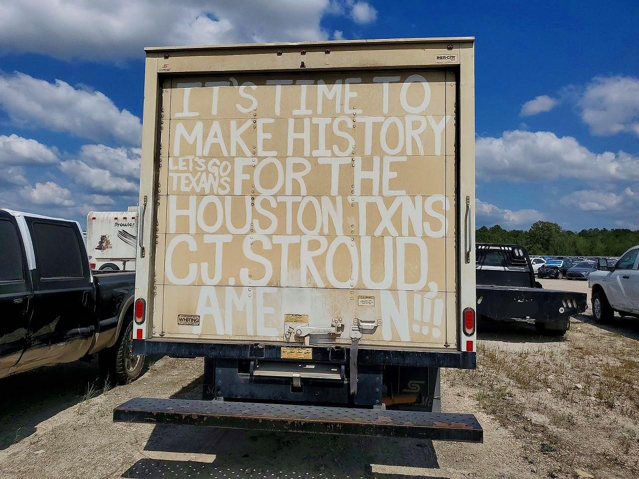 2019 GMC Savana BOX Truck