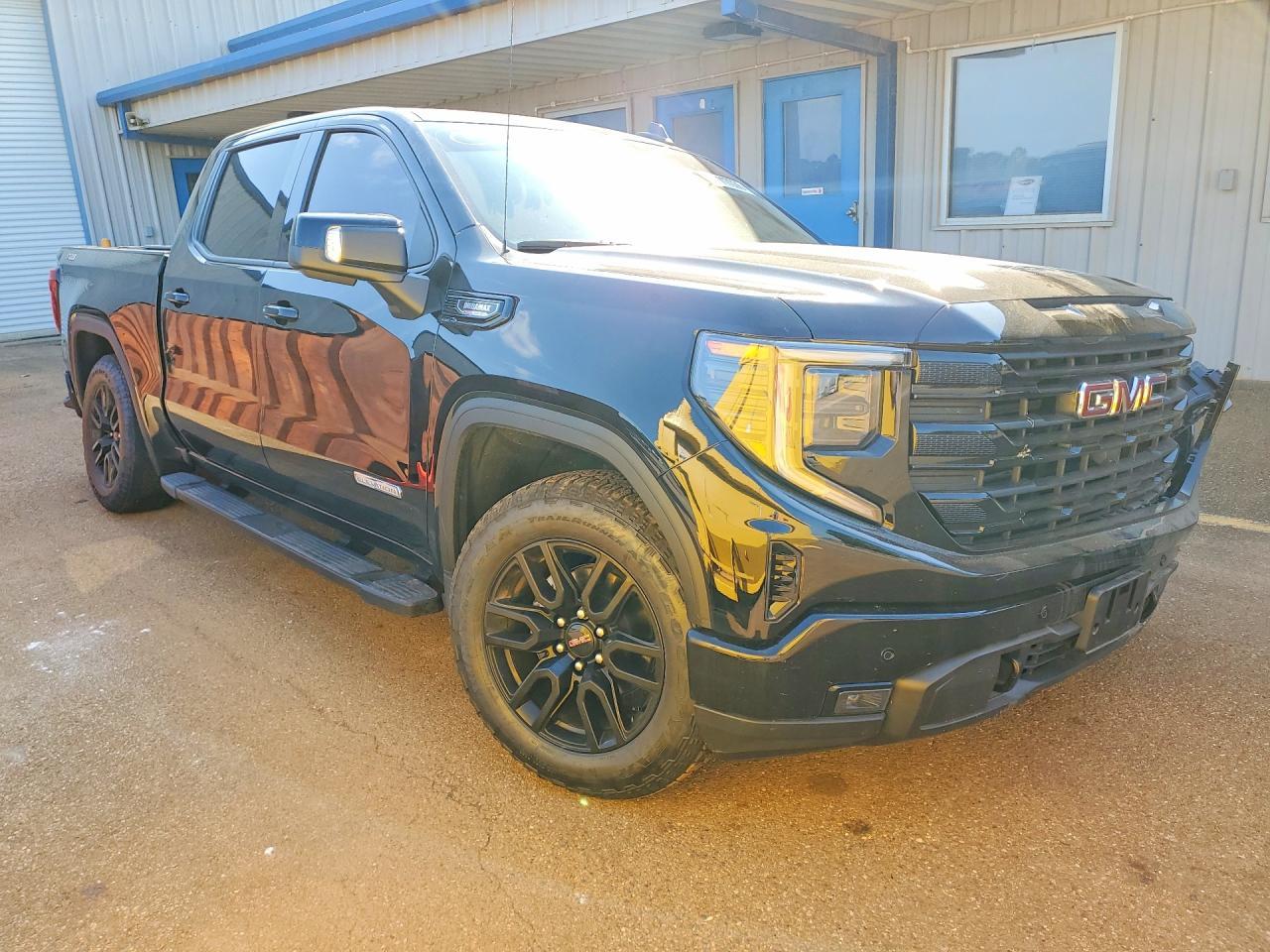 2026 GMC Sierra K1500 Elevation