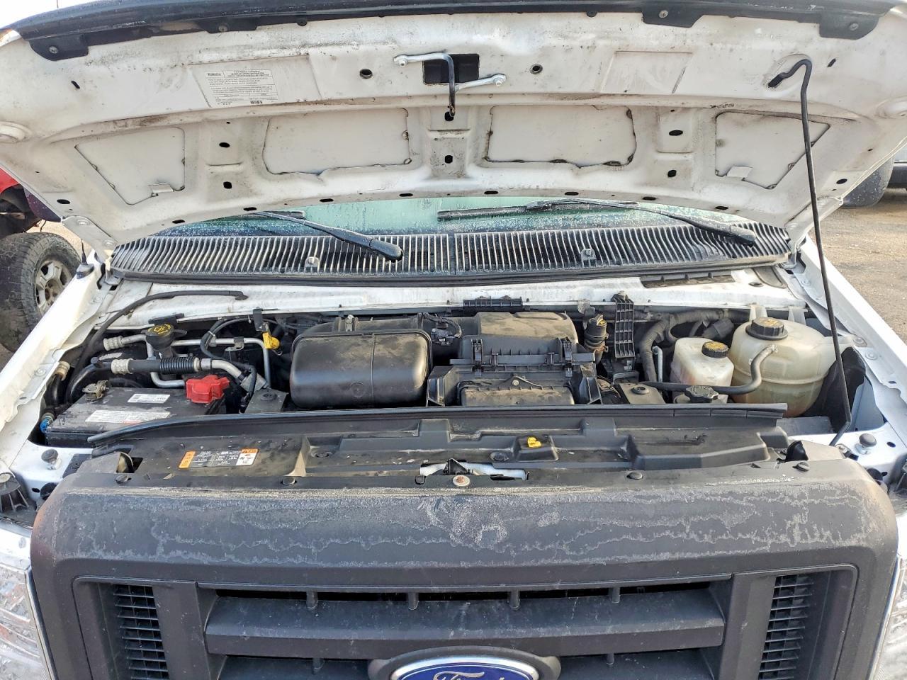 2021 Ford Econoline E350 Super Duty Cutaway Van