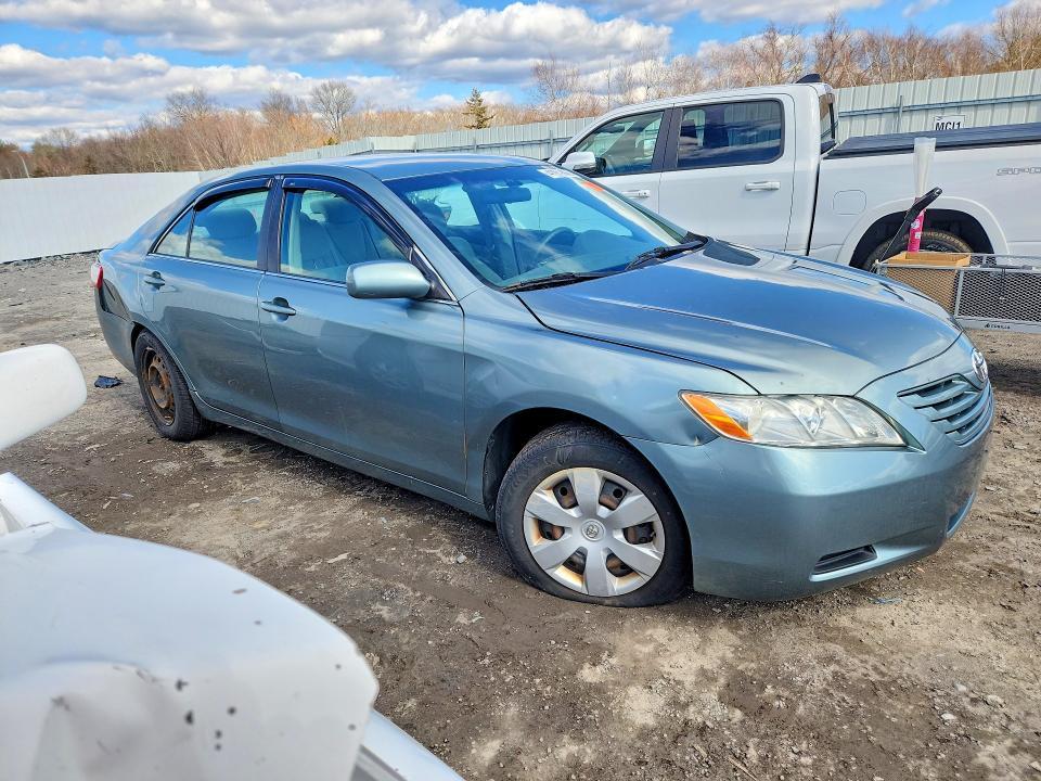 2009 Toyota Camry le