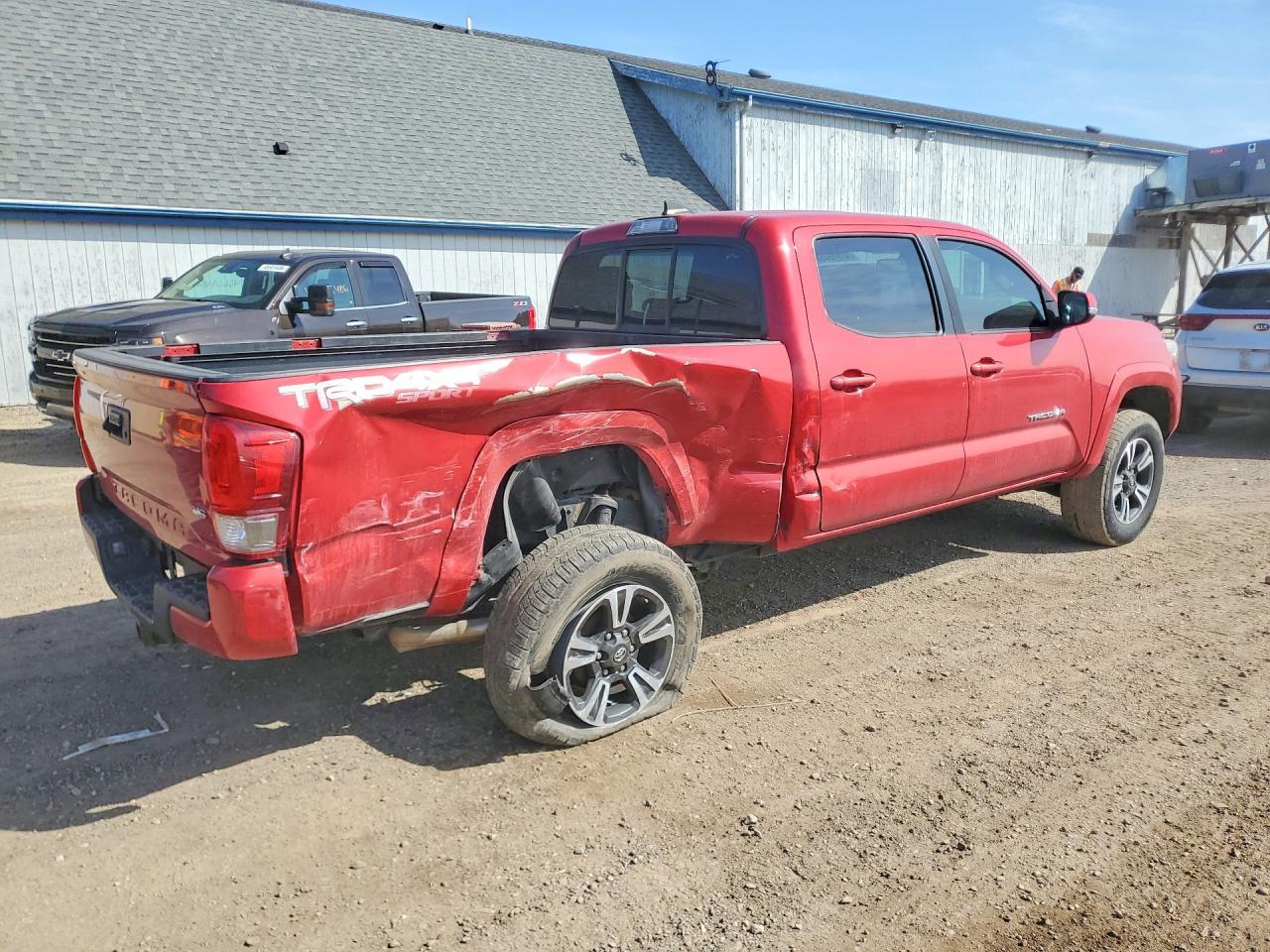 2016 Toyota Tacoma TRD Sport