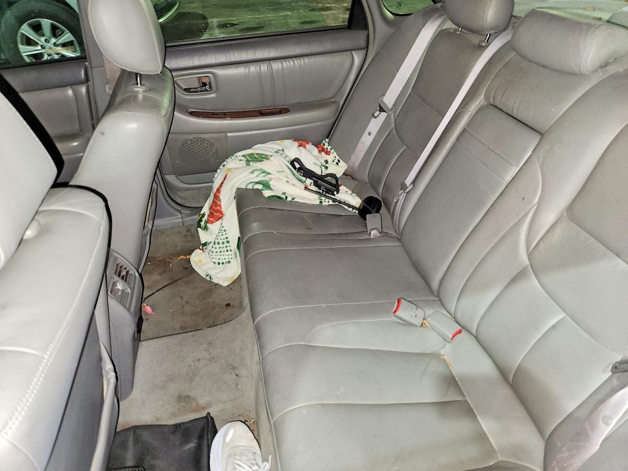 2002 Toyota Avalon xls