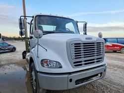 Salvage trucks for sale at Grand Prairie, TX auction: 2015 Freightliner Business Class M2 Semi Truck