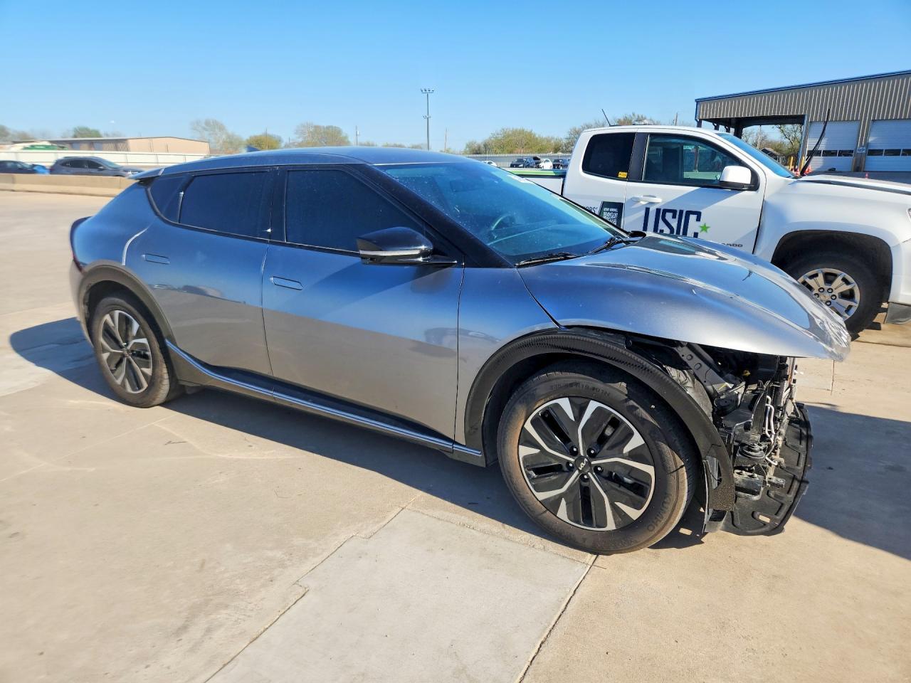 2024 KIA EV6 Wind