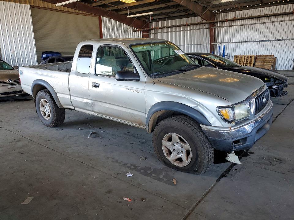 2004 Toyota Tacoma Base
