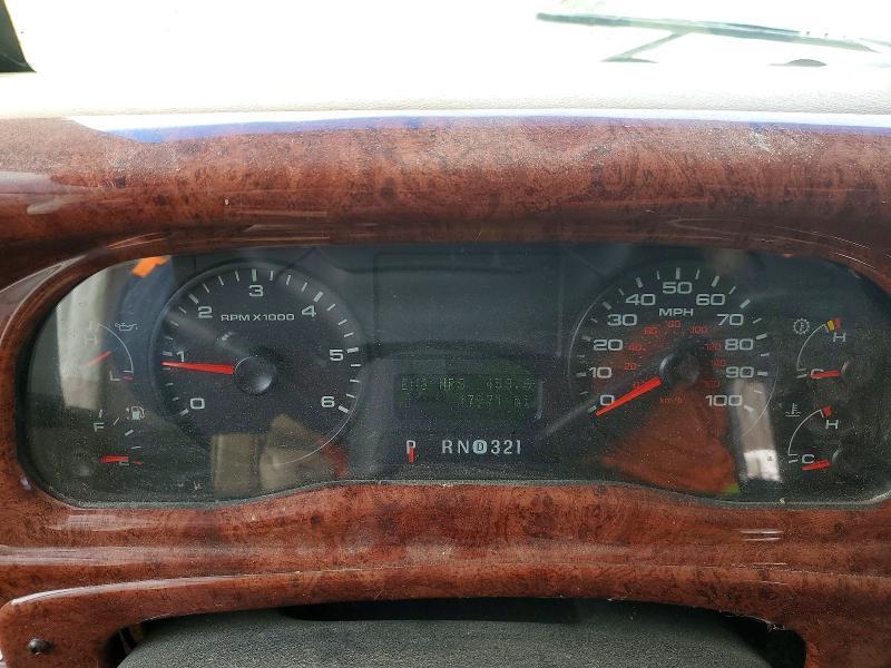 2011 Hurricane 2011 Ford RV