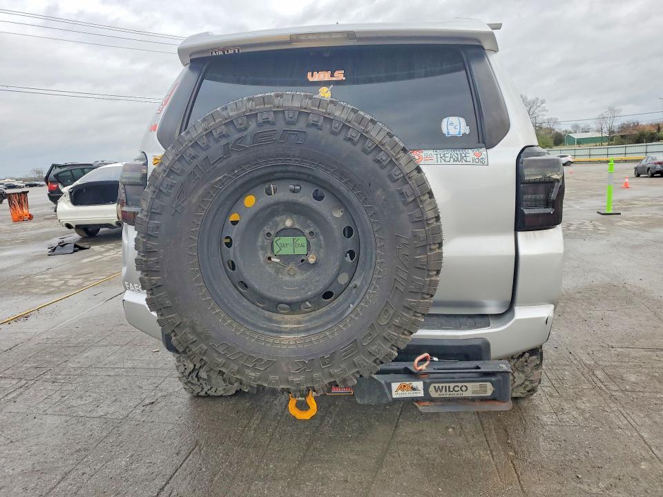 2020 Toyota 4runner trd Off-road