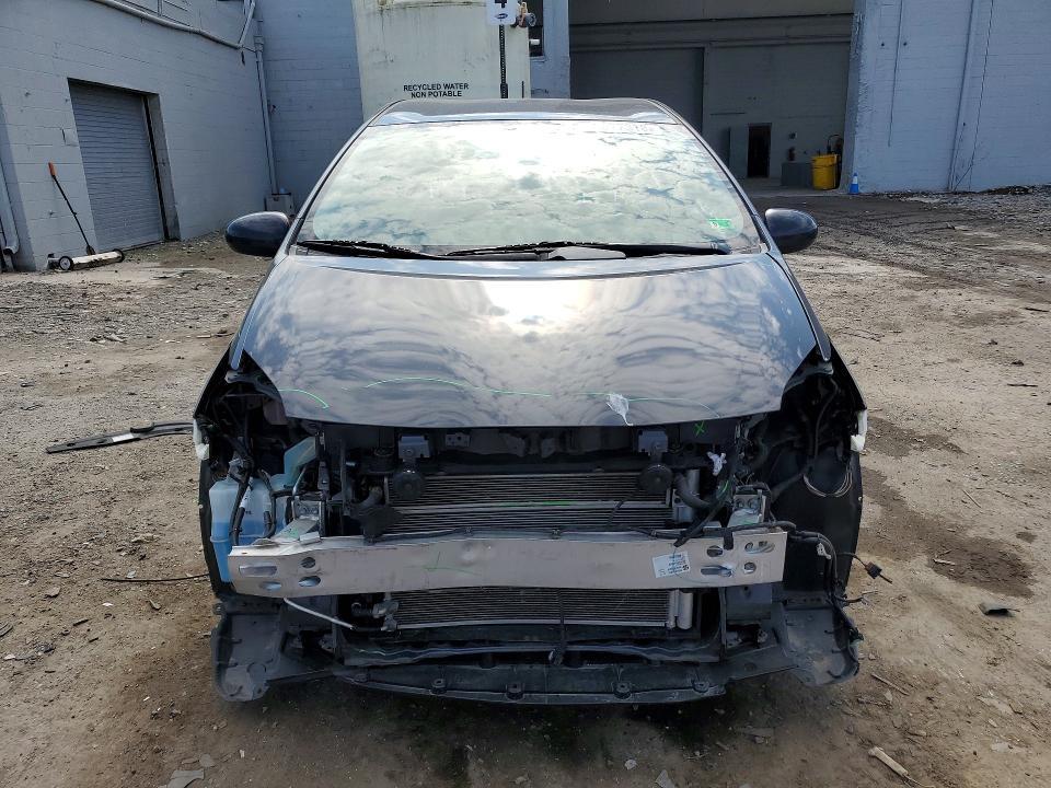 2011 Toyota Prius Three