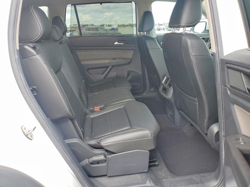 2023 Volkswagen Atlas se