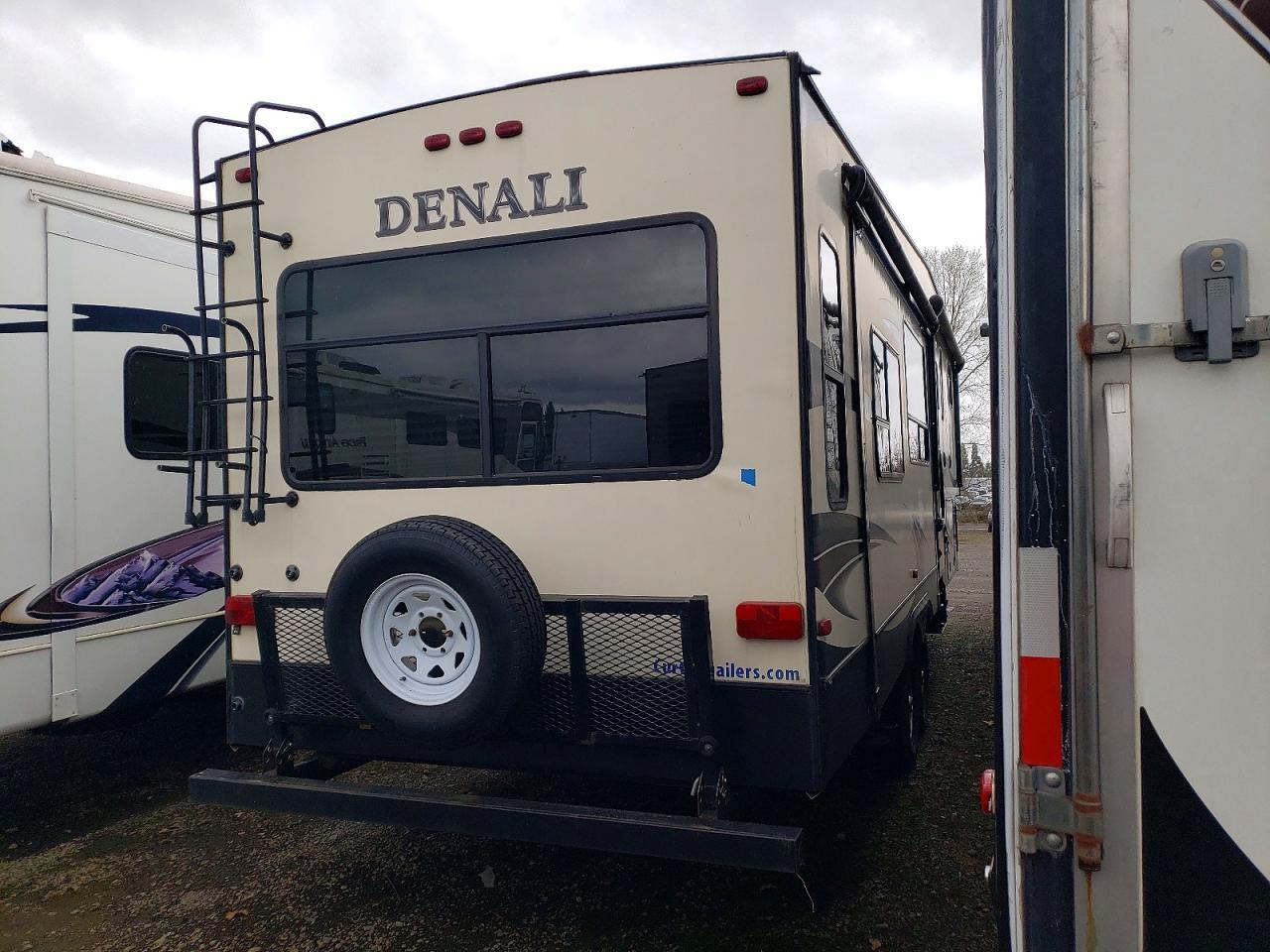 2016 Keystone Denali Camper