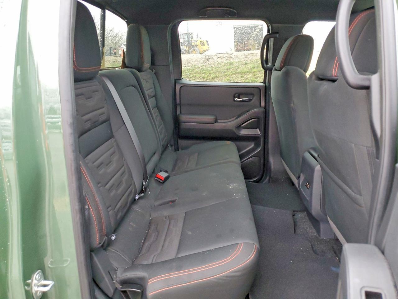 2024 Nissan Frontier S