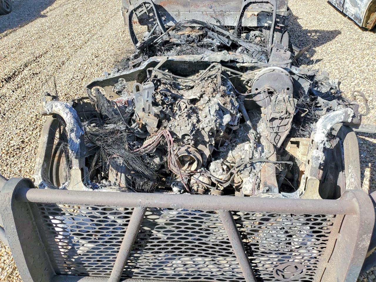 2022 Ford F350 Super Duty Flatbed Truck