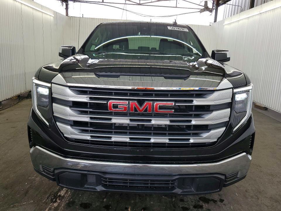 2026 GMC Sierra C1500 SLE