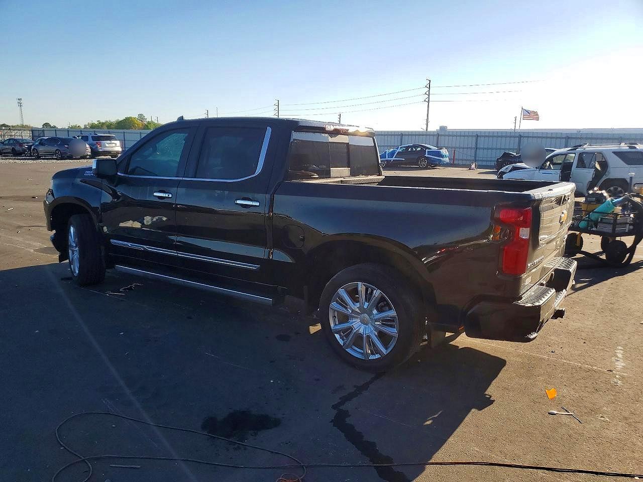 2025 Chevrolet Silverado K1500 High Country