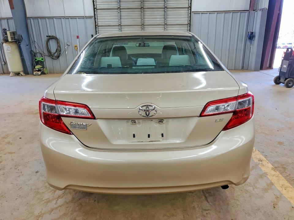 2012 Toyota Camry le