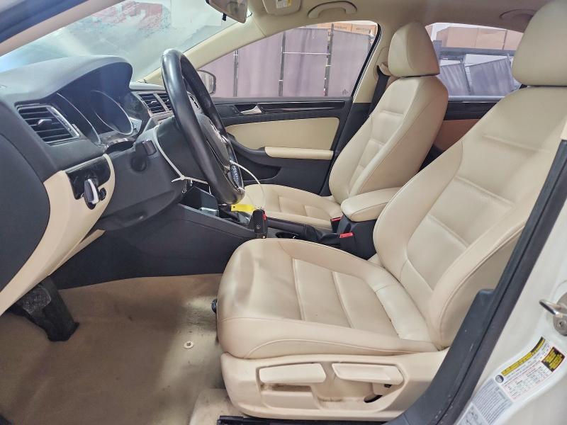 2016 Volkswagen Jetta sel