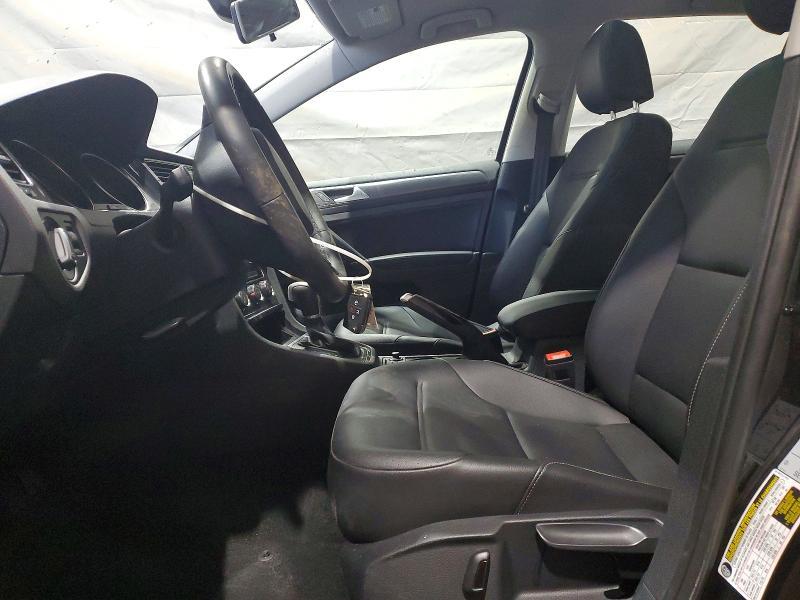 2019 Volkswagen Golf s