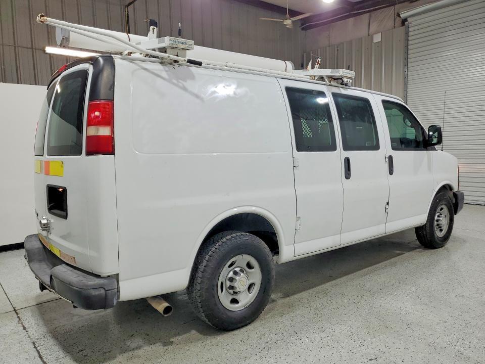 2013 Chev Express G2500