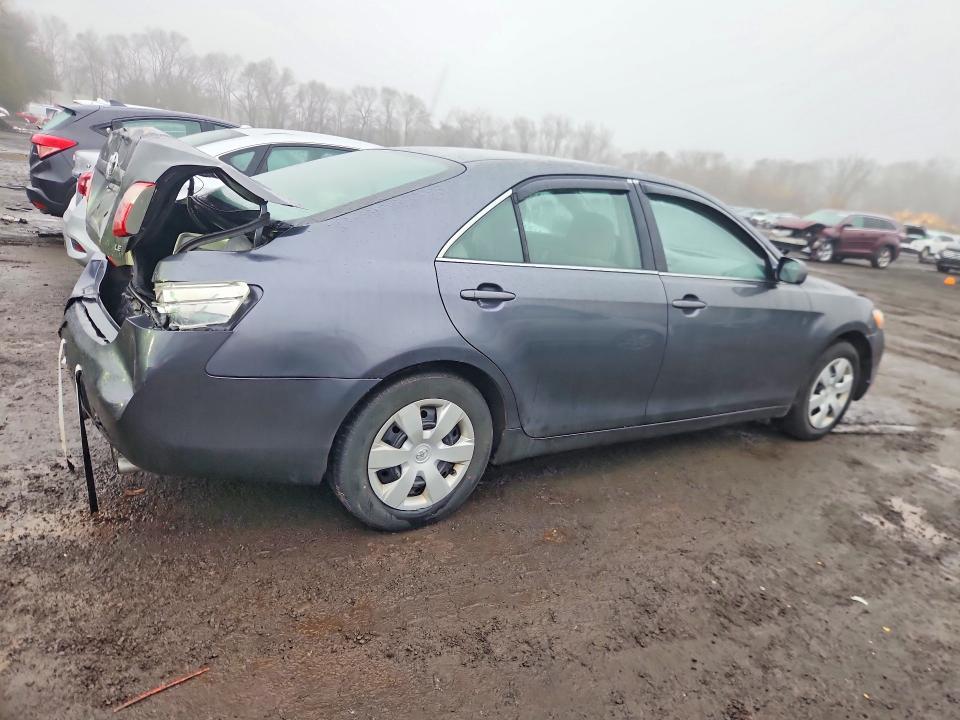 2007 Toyota Camry le