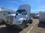 2016 Kenworth T680 Semi Truck