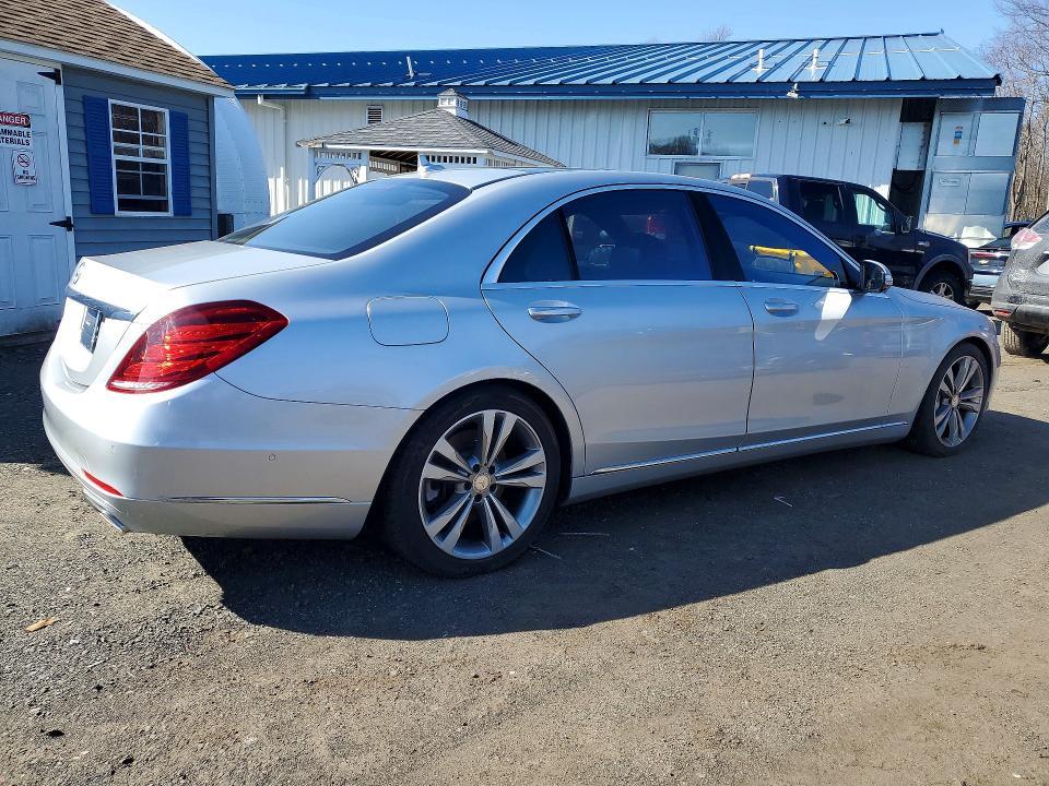 2015 Mercedes-Benz S 550