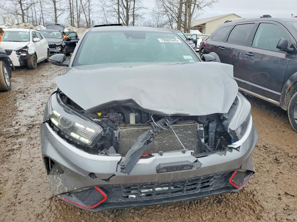 2023 KIA Forte Gt-line