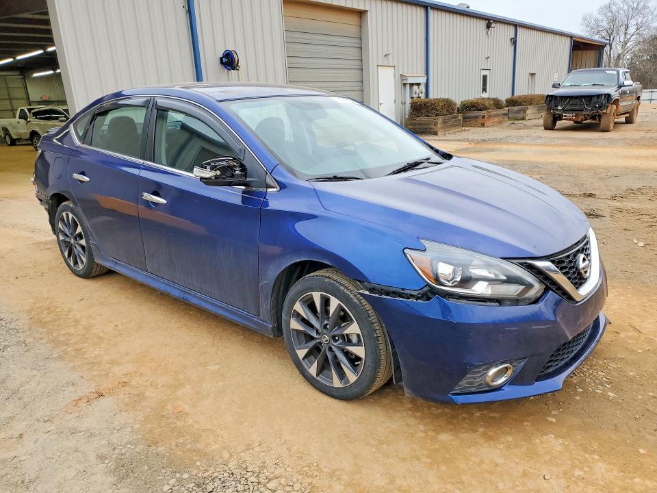 2016 Nissan Sentra sr