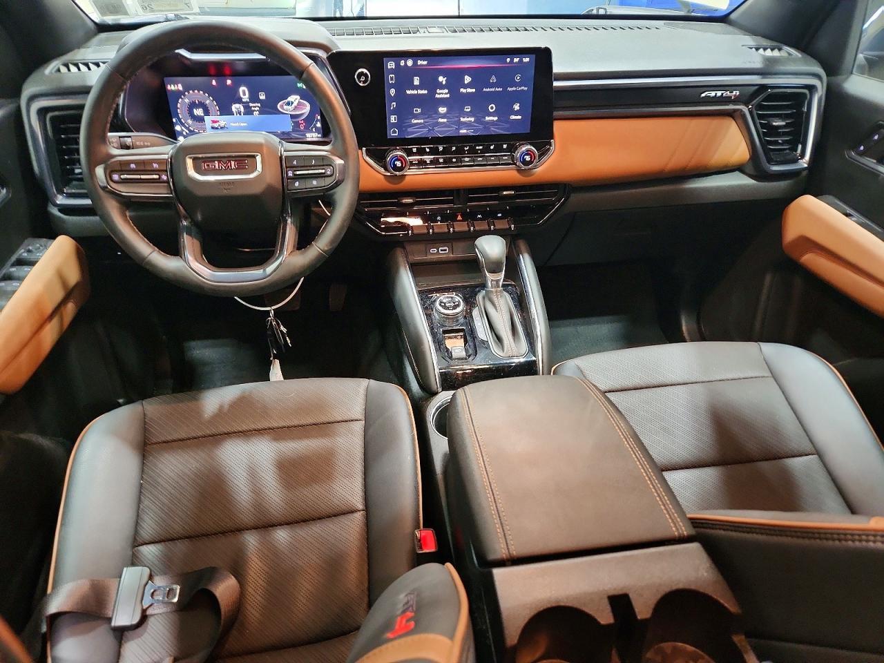 2024 GMC Canyon AT4