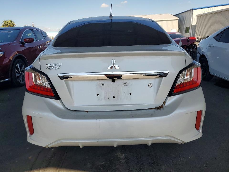 2024 Mitsubishi Mirage G4 es